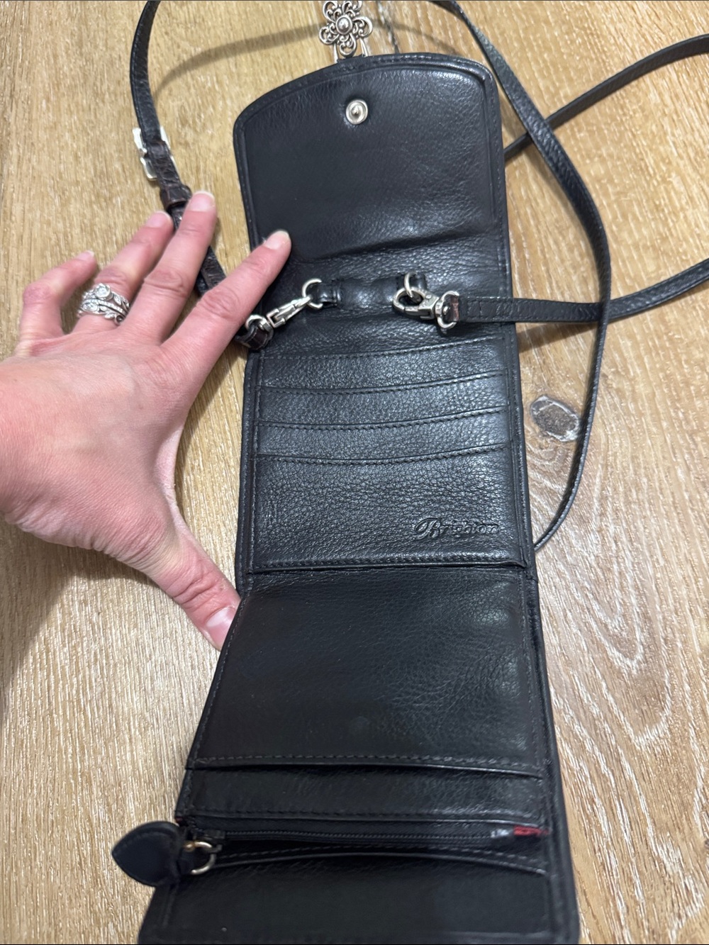 Vintage Brighton Black Crossbody Bag with Silver Fleur Charm - Picture 3 of 4